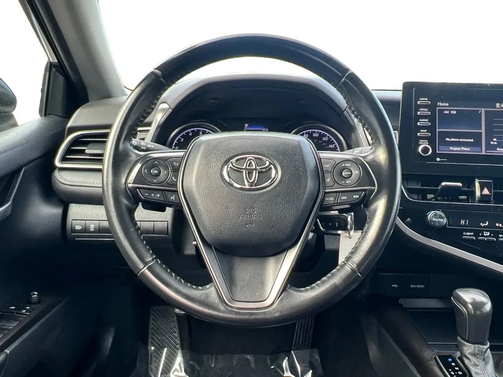 Toyota Camry photo 13