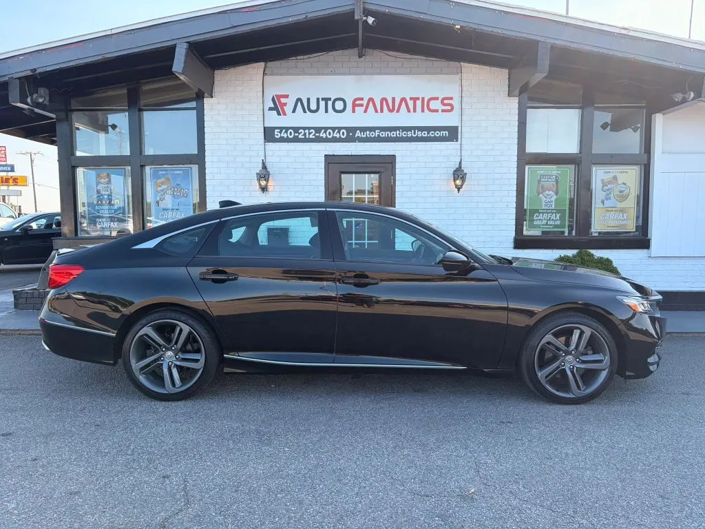 Black 2018 Honda Accord EX-L Sedan 4D for sale in Fredericksburg, VA