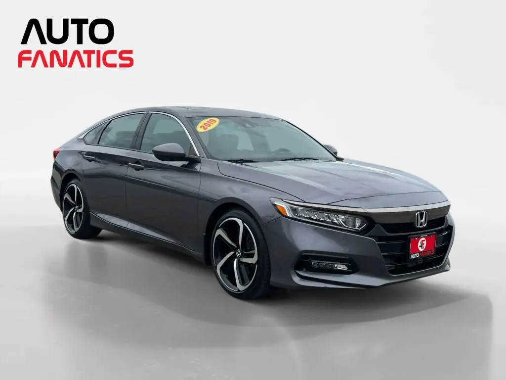 Honda Accord photo 8
