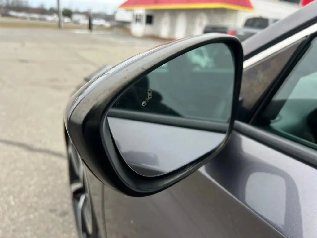 Honda Accord photo 27