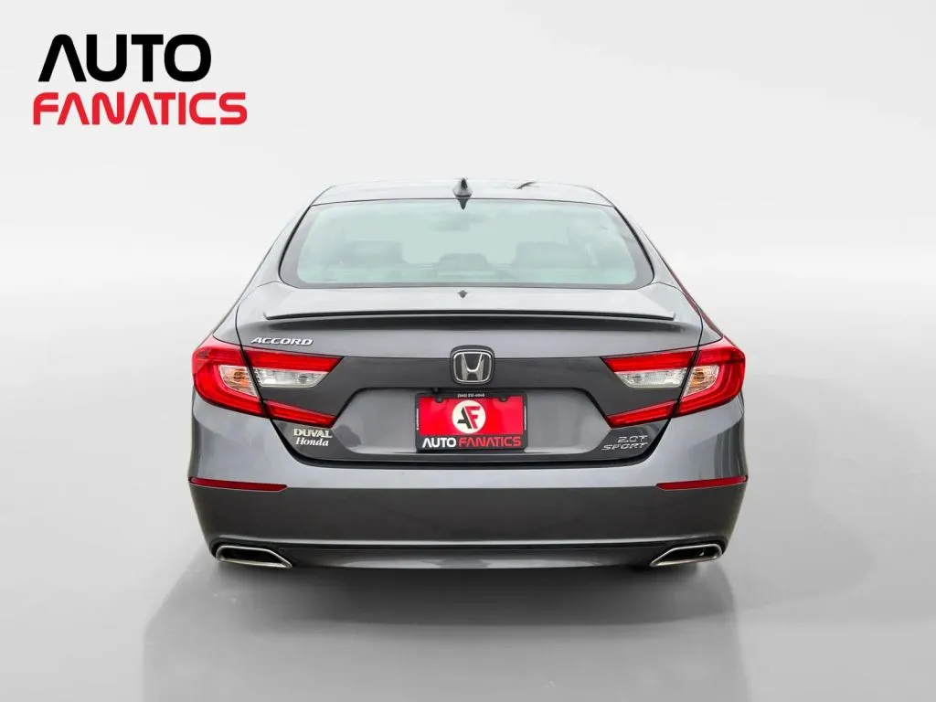Honda Accord photo 4