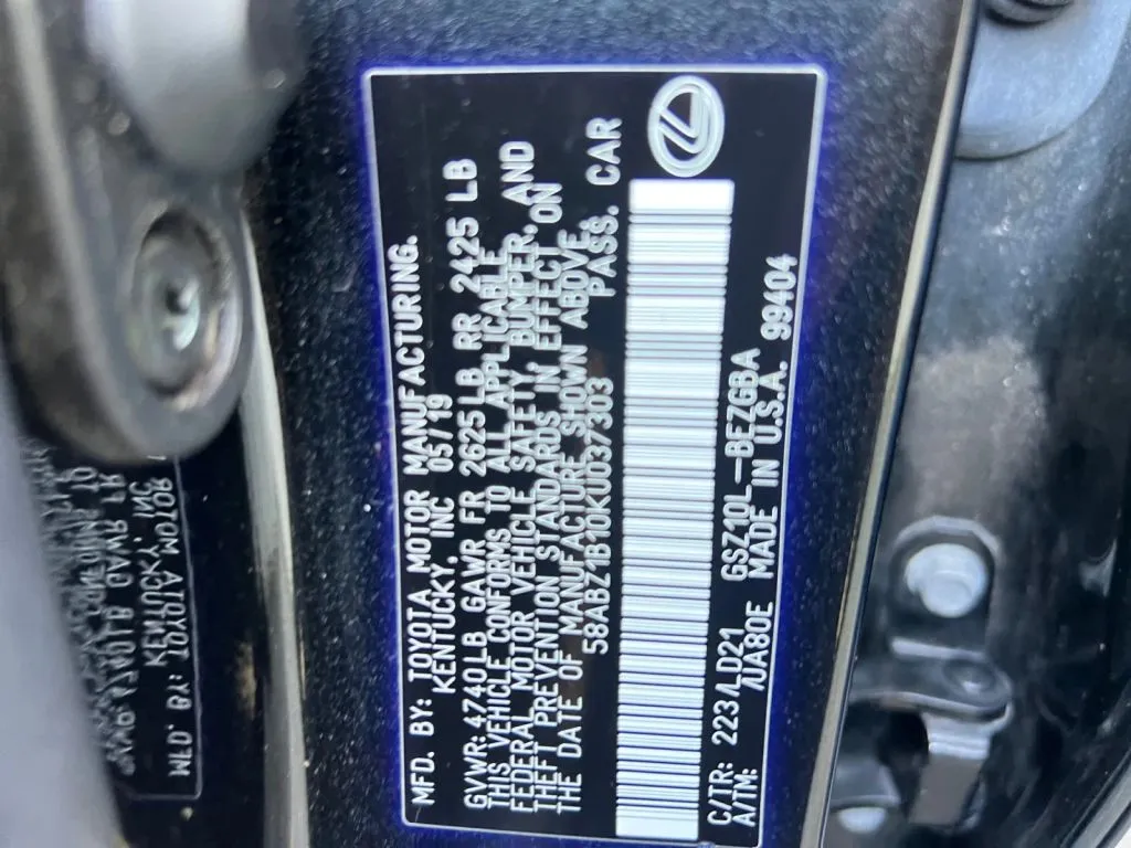 Lexus ES photo 27