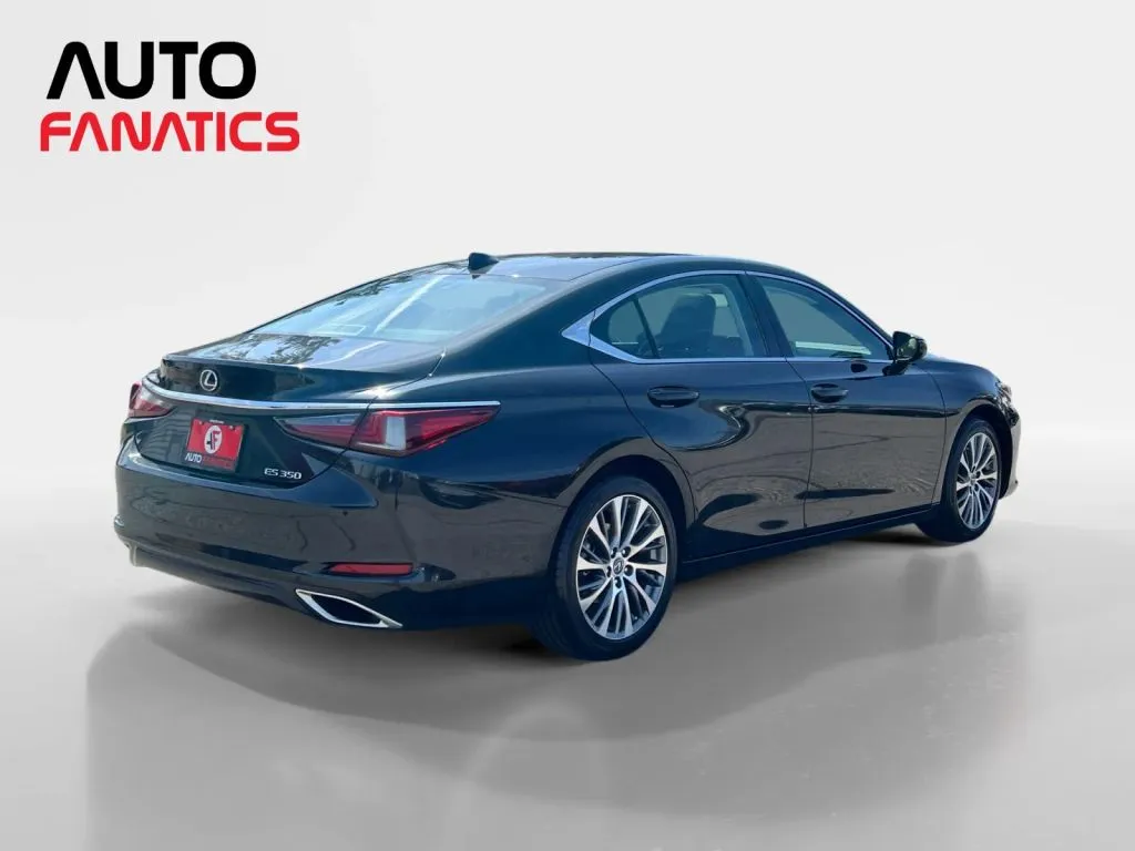 Lexus ES photo 6