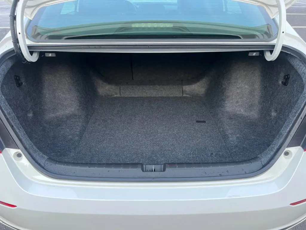 Honda Accord photo 22