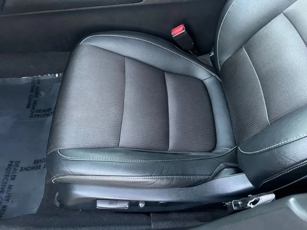 Honda Accord photo 24