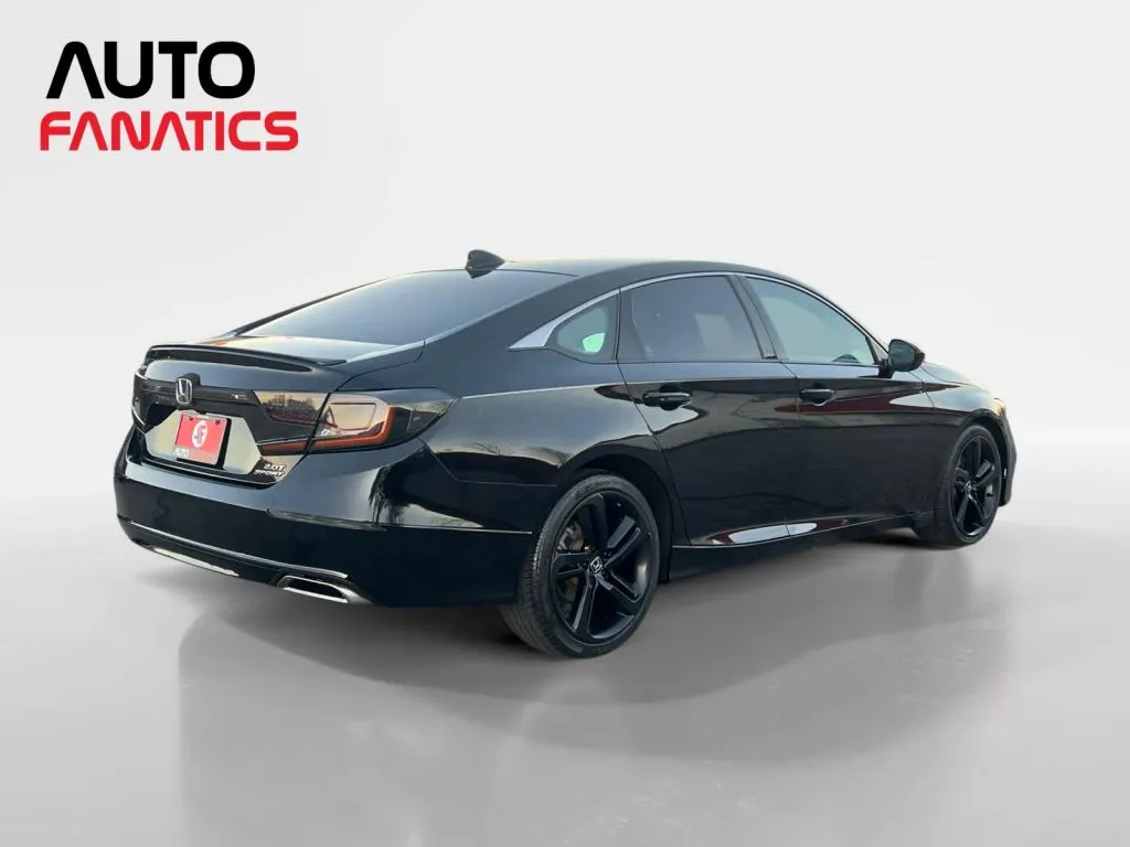 Honda Accord photo 6