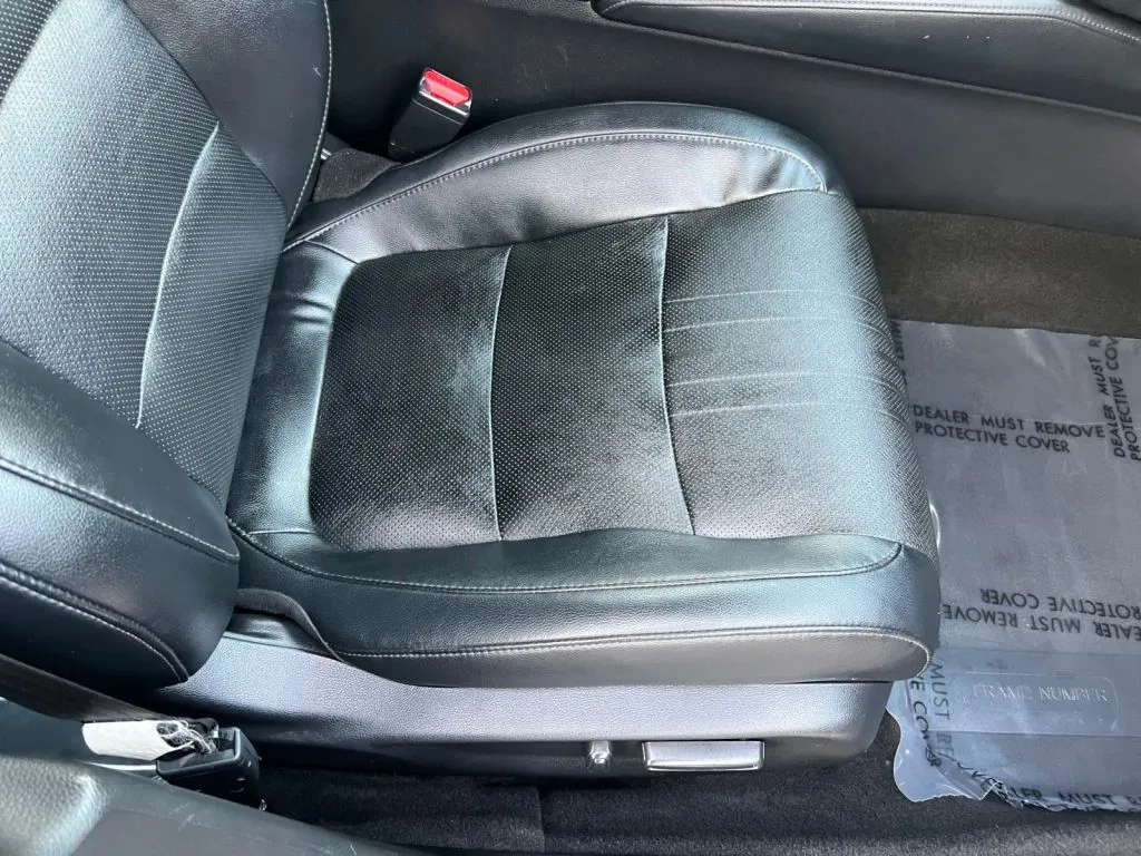 Honda Accord photo 16