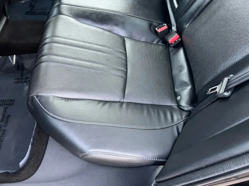 Honda Accord photo 22