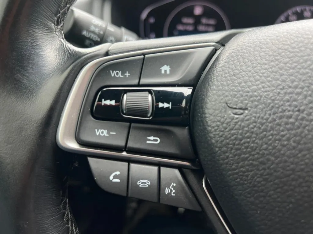 Honda Accord photo 42