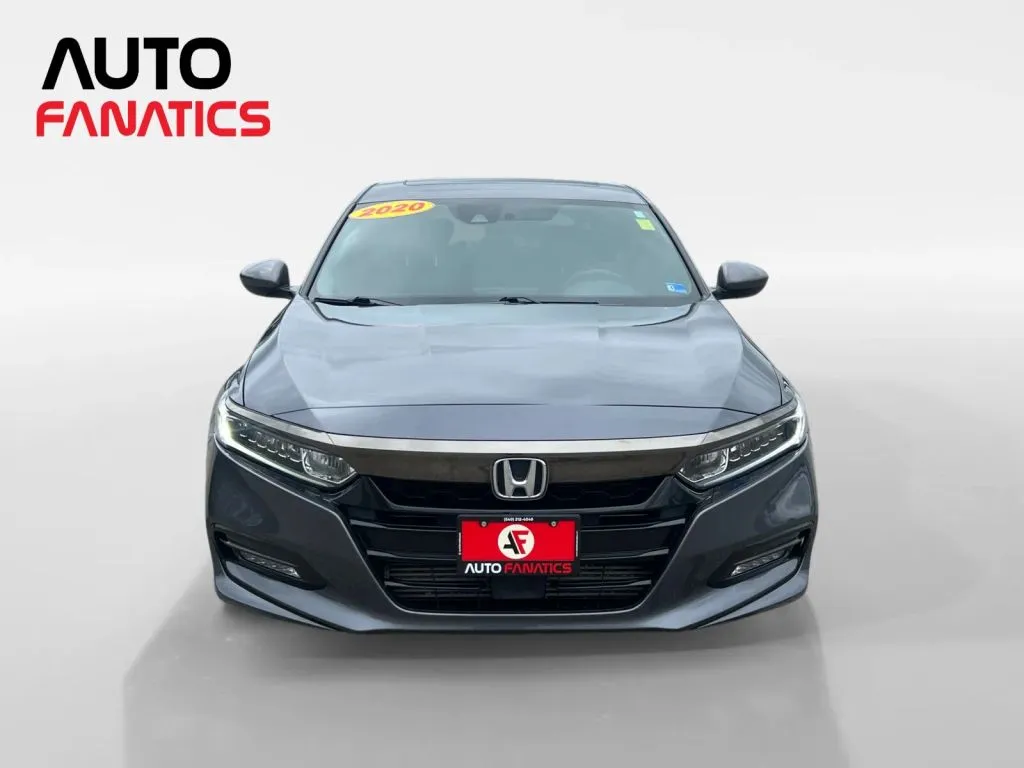 Honda Accord photo 9