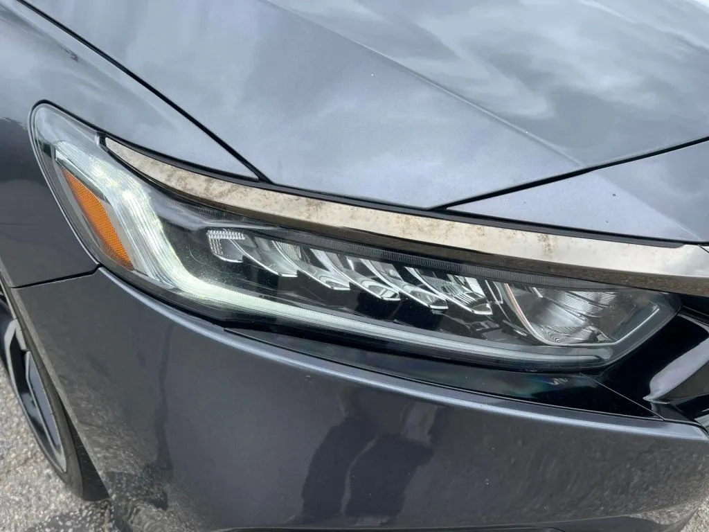 Honda Accord photo 30