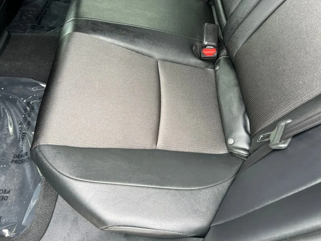 Honda Accord photo 21