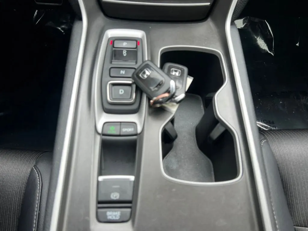 Honda Accord photo 39