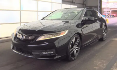 Black 2017 Honda Accord Touring Coupe 2D for sale in Fredericksburg, VA