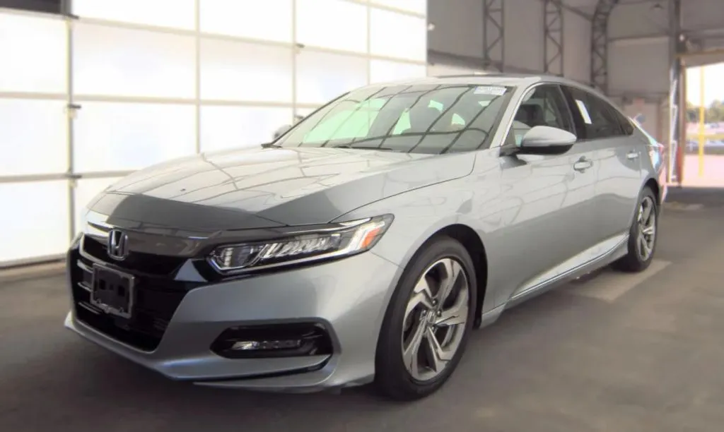Silver 2020 Honda Accord EX-L Sedan 4D for sale in Fredericksburg, VA