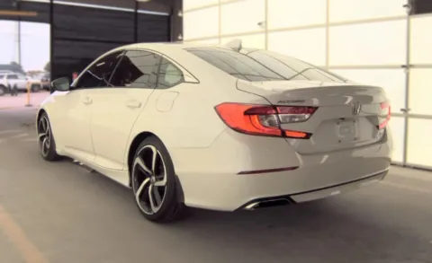 More photos of 2018 Honda Accord Sport Sedan 4D at Auto Fanatics, VA