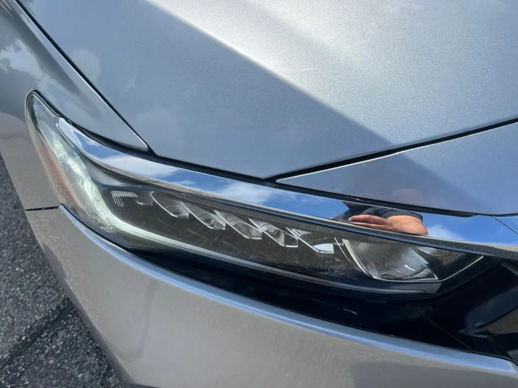 Honda Accord photo 30