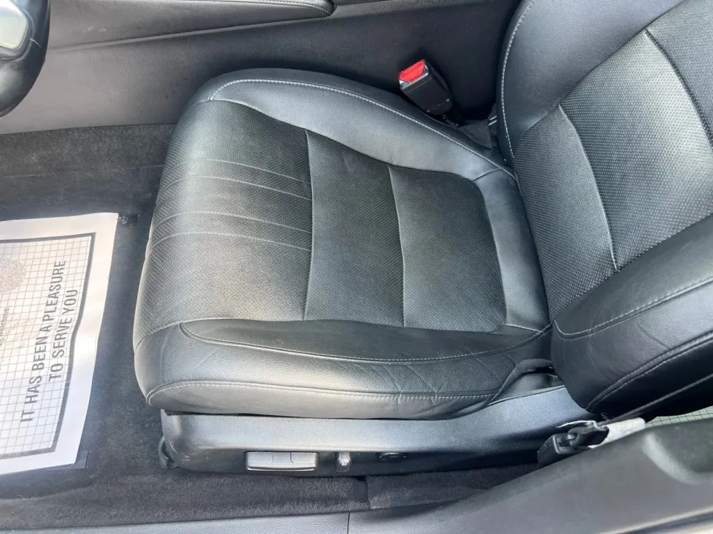 Honda Accord photo 24