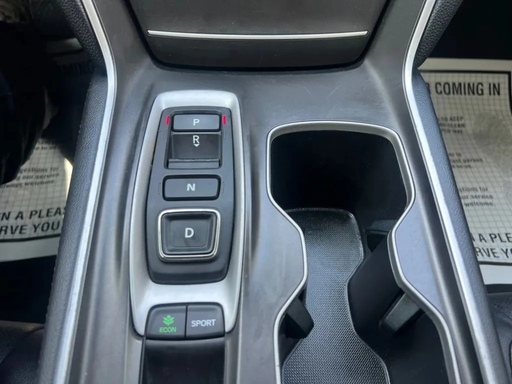Honda Accord photo 39