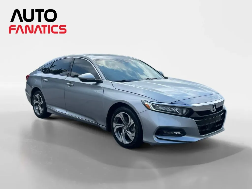 Honda Accord photo 7