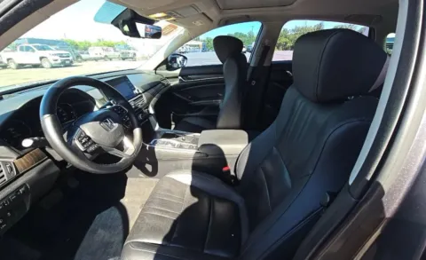More photos of 2019 Honda Accord Touring Sedan 4D at Auto Fanatics, VA