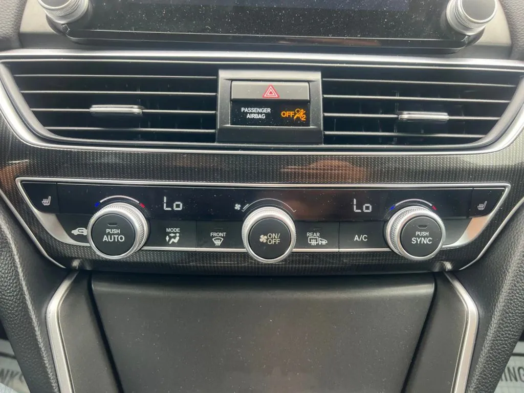 Honda Accord photo 39