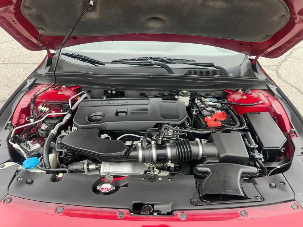 Honda Accord photo 28