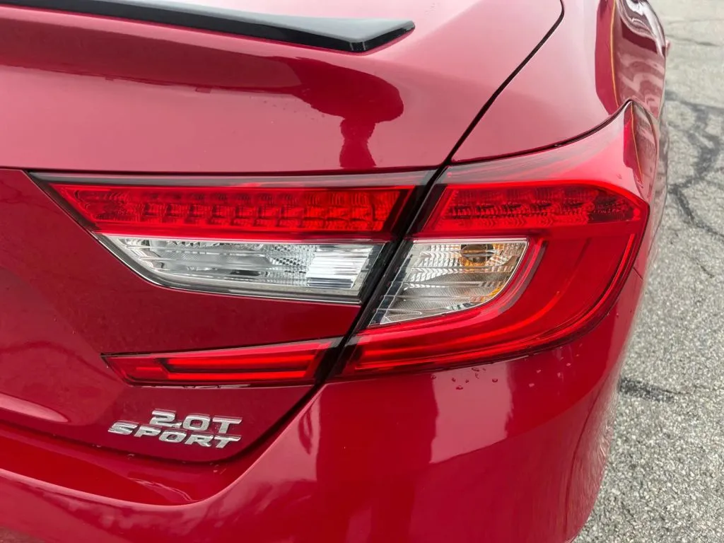 Honda Accord photo 34