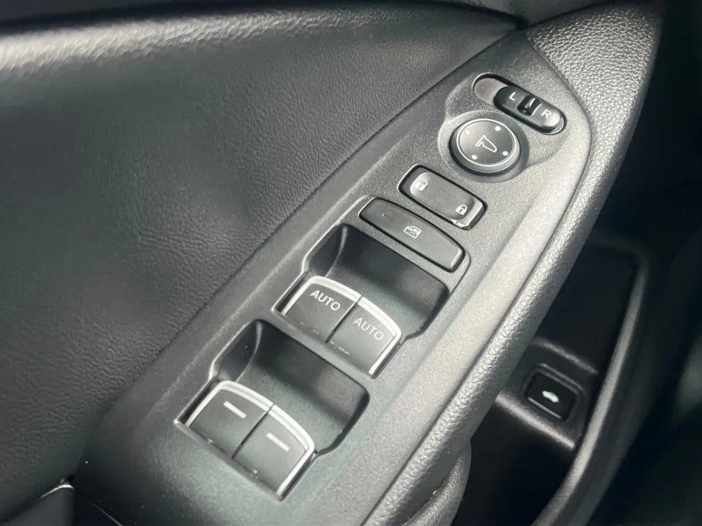 Honda Accord photo 45