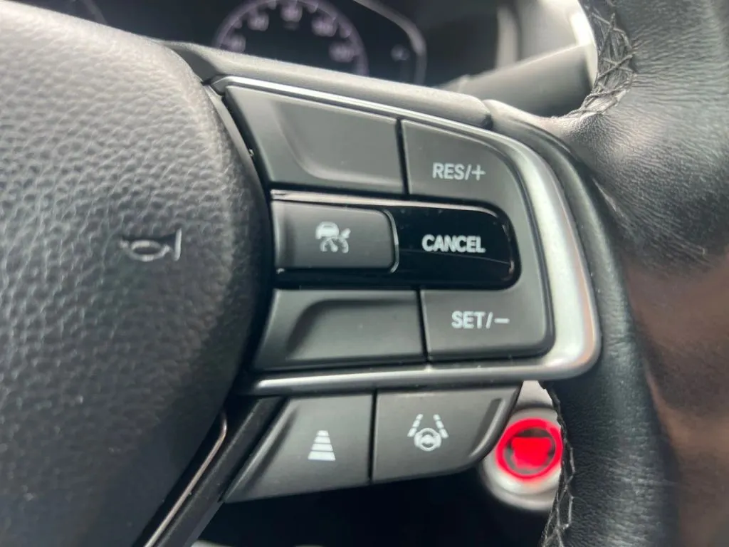 Honda Accord photo 42