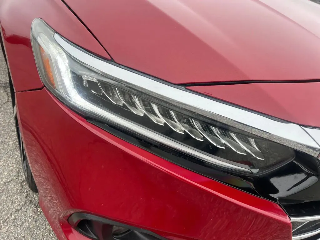 Honda Accord photo 30