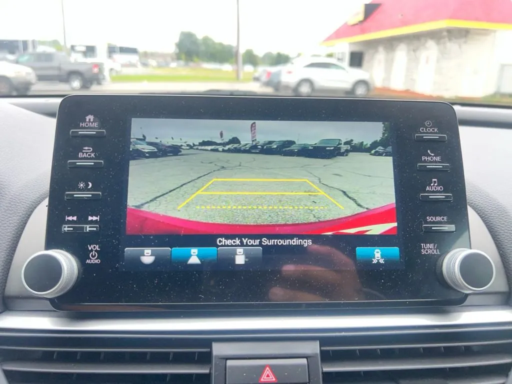 Honda Accord photo 38