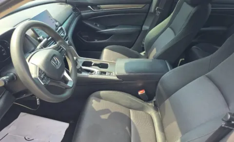 More photos of 2018 Honda Accord LX Sedan 4D at Auto Fanatics, VA