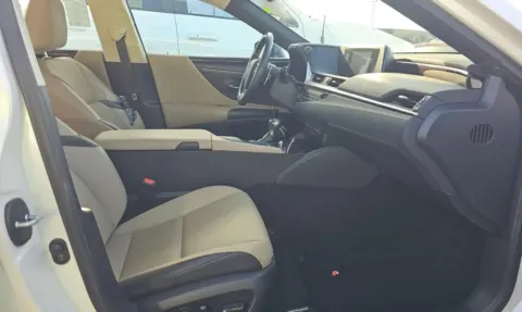 More photos of 2020 Lexus ES 350 Sedan 4D at Auto Fanatics, VA