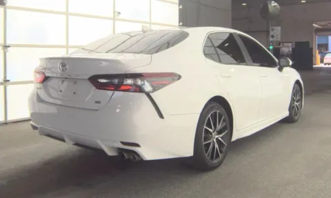 Another view of 2021 Toyota Camry SE Sedan 4D for sale in Fredericksburg, VA at Auto Fanatics