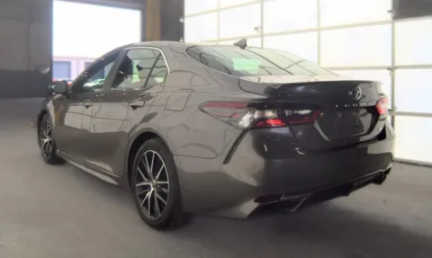 Another view of 2021 Toyota Camry SE Sedan 4D for sale in Fredericksburg, VA at Auto Fanatics