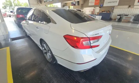 More photos of 2018 Honda Accord Touring Sedan 4D at Auto Fanatics, VA
