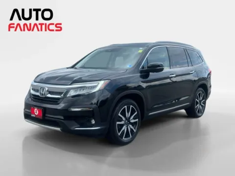 Black 2019 Honda Pilot Touring Sport Utility 4D for sale in Fredericksburg, VA