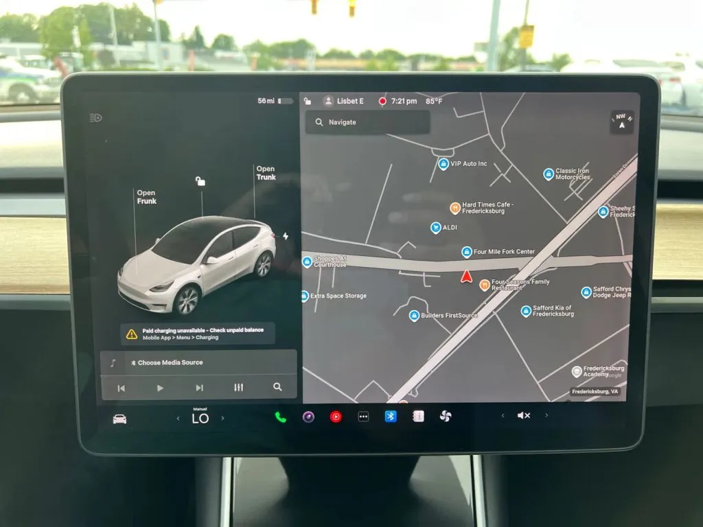 Tesla Model Y photo 40