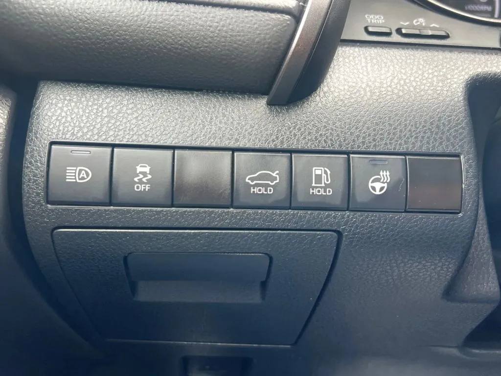 Toyota Camry photo 46