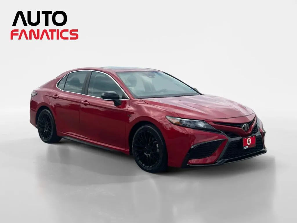 Toyota Camry photo 8