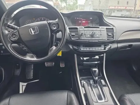 More photos of 2017 Honda Accord Sport SE Sedan 4D at Auto Fanatics, VA
