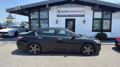 Black 2017 Honda Accord Sport SE Sedan 4D for sale in Fredericksburg, VA