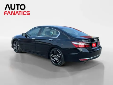 More photos of 2017 Honda Accord Sport SE Sedan 4D at Auto Fanatics, VA