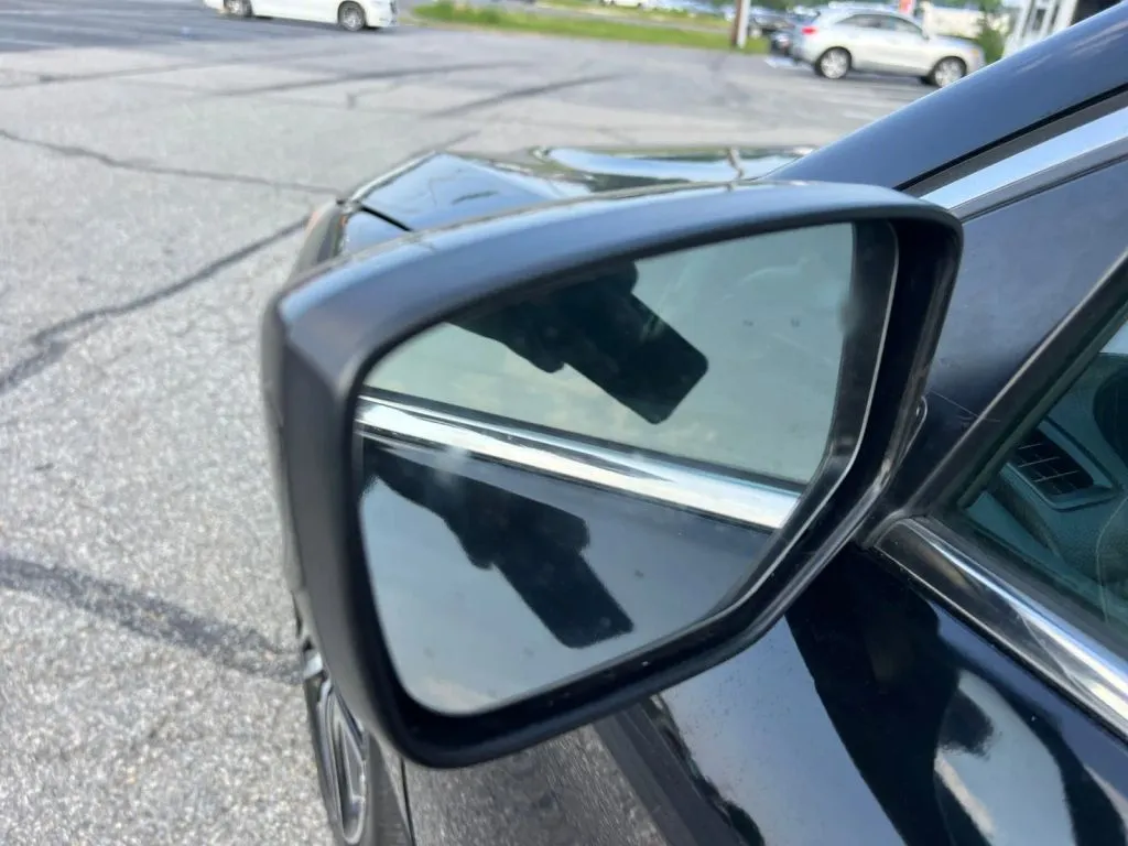 Honda Accord photo 28