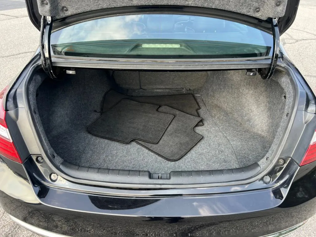 Honda Accord photo 22
