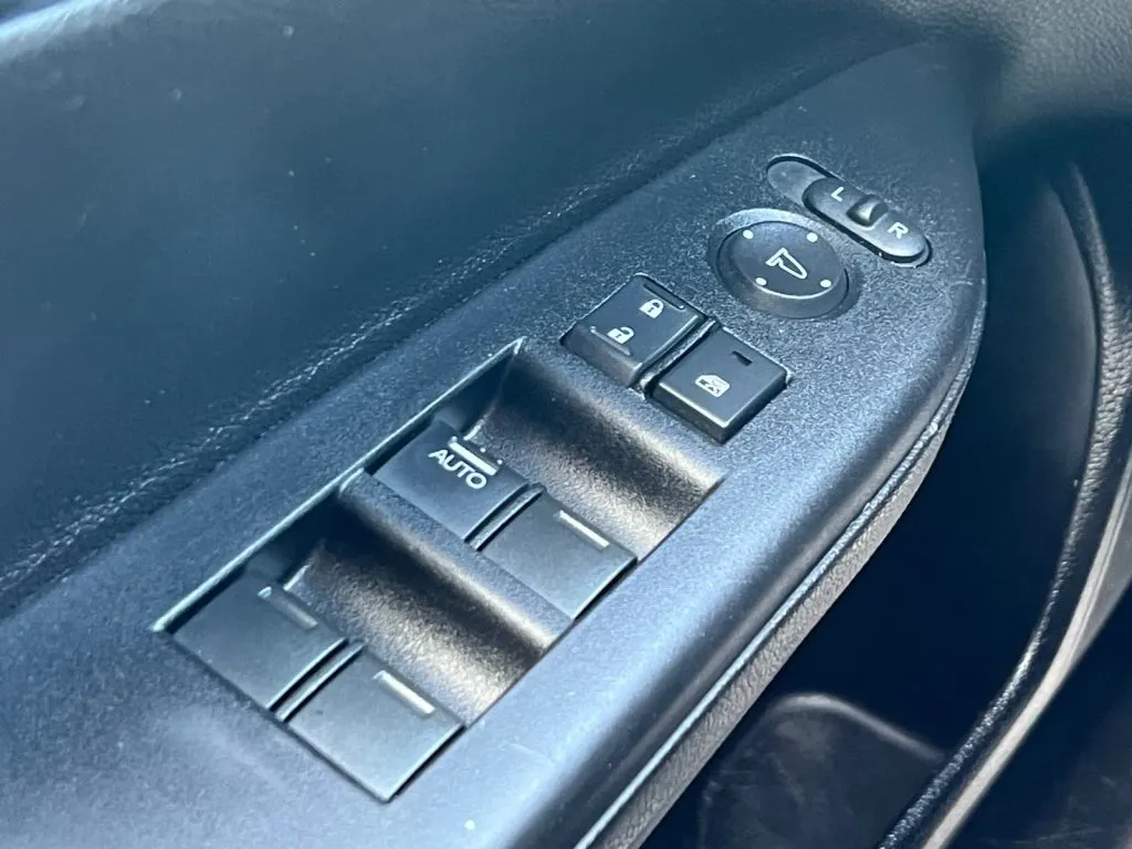 Honda Accord photo 44