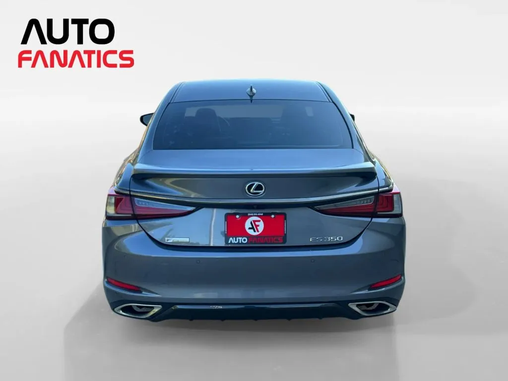 Lexus ES photo 4