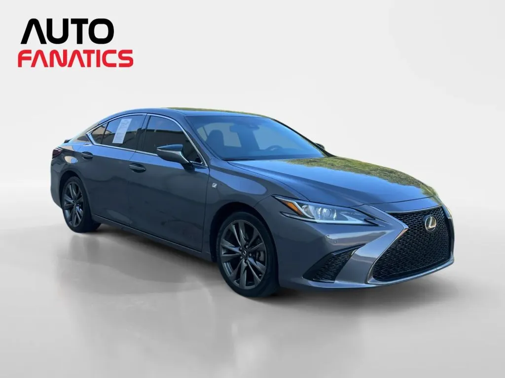 Lexus ES photo 8