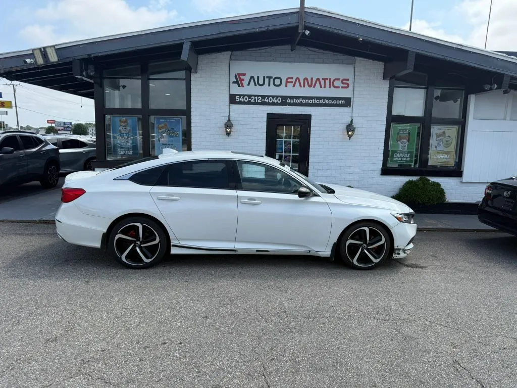 White 2019 Honda Accord Sport Sedan 4D for sale in Fredericksburg, VA